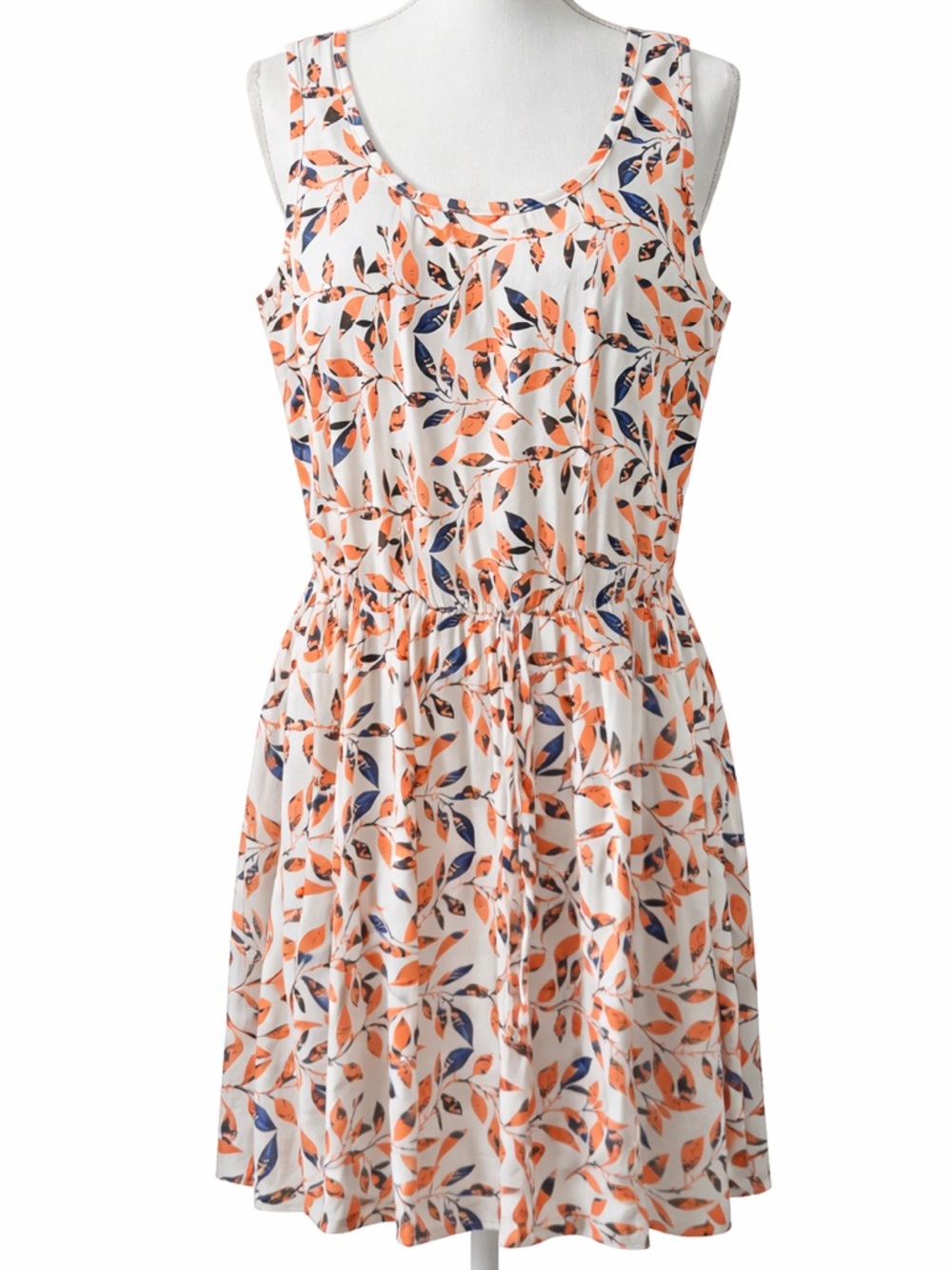 Sleeveless Floral Print Dress - White with Orange & Navy leaves size XL